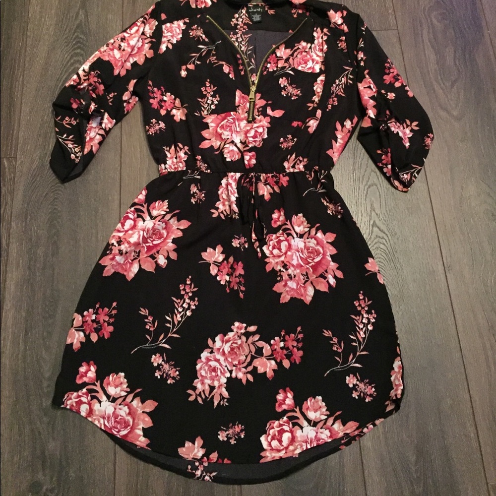 Beautiful boutique like dress